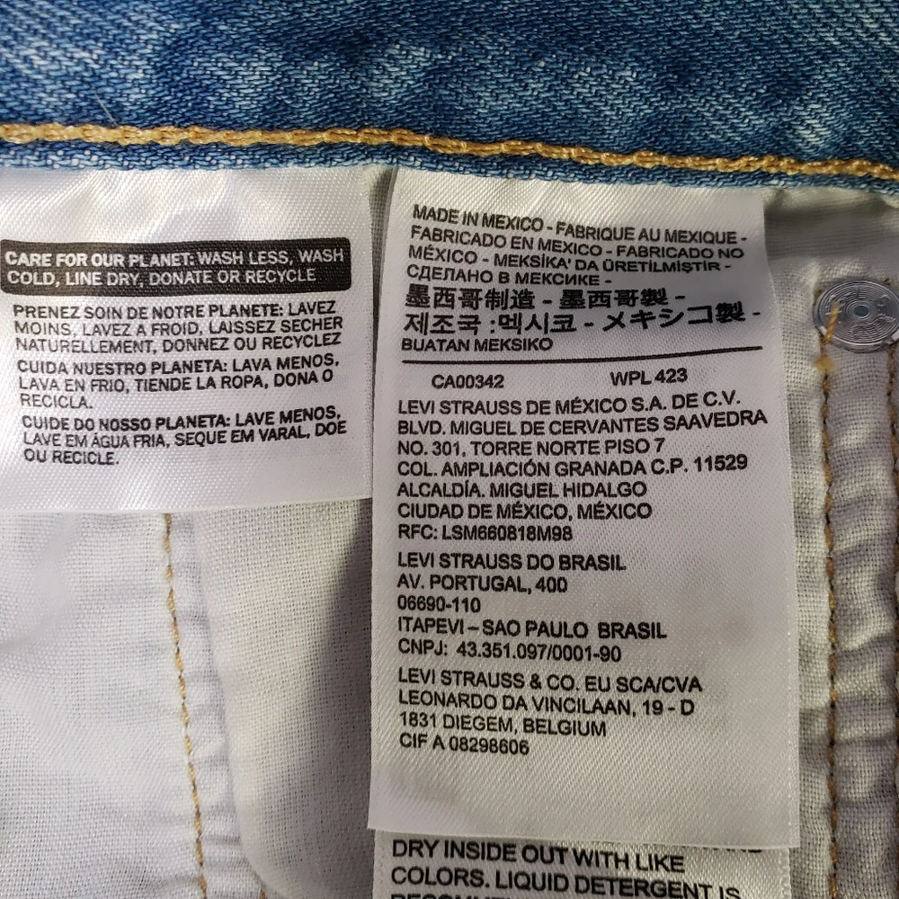 Levi's Premium 501 Original Distressed Womens Shorts High Rise Ripped Size 28